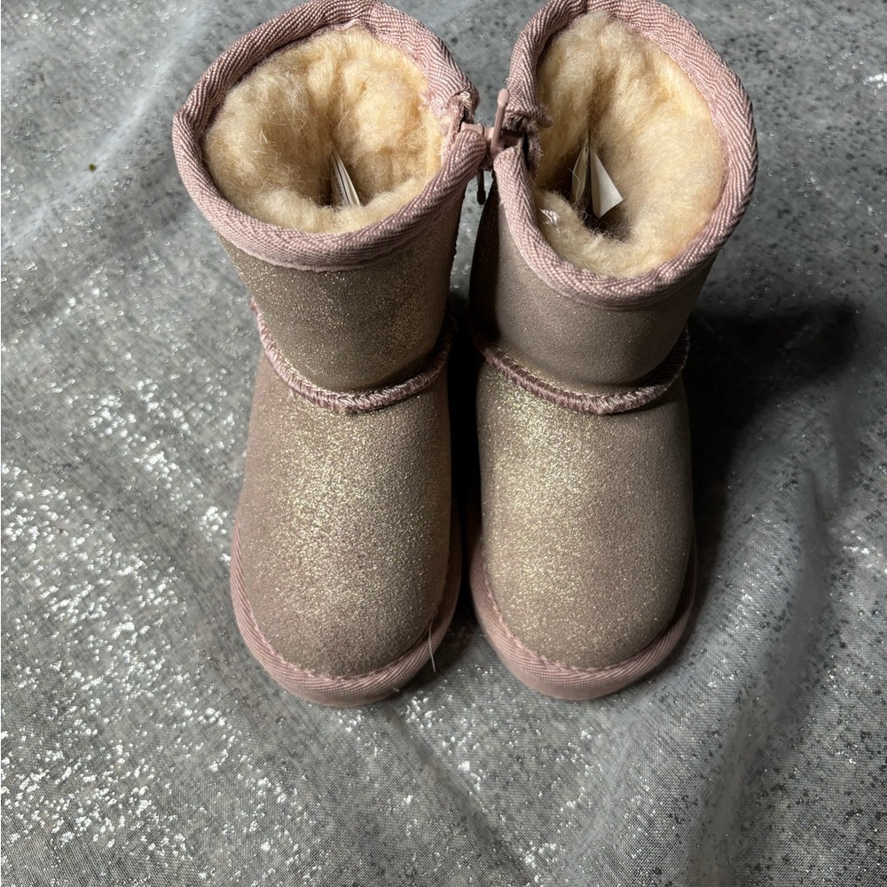 BearPaw Shimmering Gold and Pink Boots - Picture 2 of 7